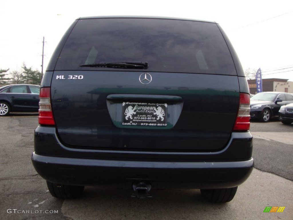 2000 ML 320 4Matic - Azure Blue Metallic / Ash photo #5