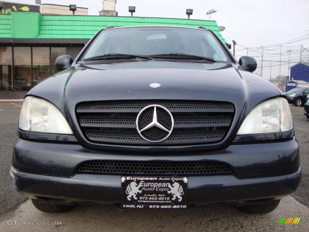 2000 ML 320 4Matic - Azure Blue Metallic / Ash photo #7