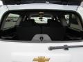 Summit White - Suburban LS 4x4 Photo No. 30