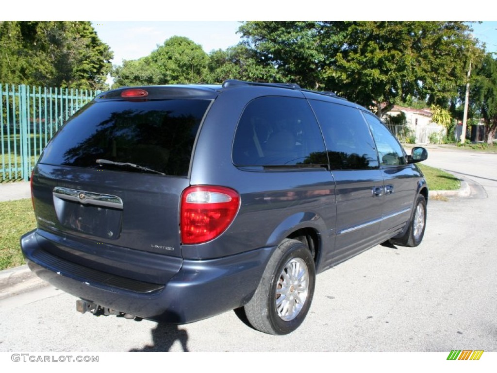 2001 Town & Country Limited AWD - Steel Blue Pearl / Taupe photo #10
