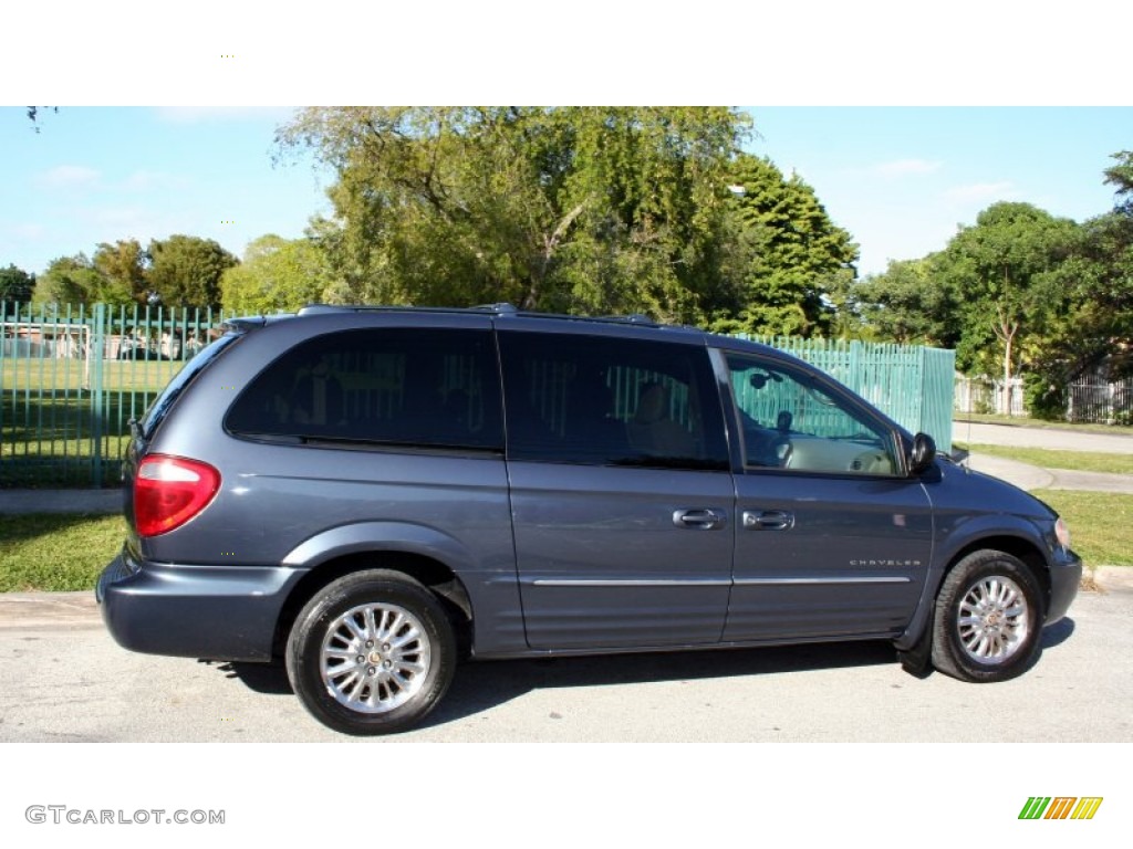 2001 Town & Country Limited AWD - Steel Blue Pearl / Taupe photo #11