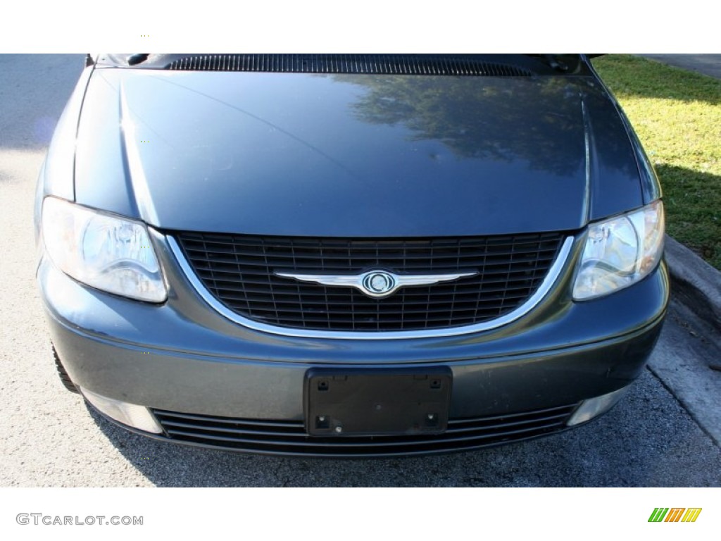 2001 Town & Country Limited AWD - Steel Blue Pearl / Taupe photo #20