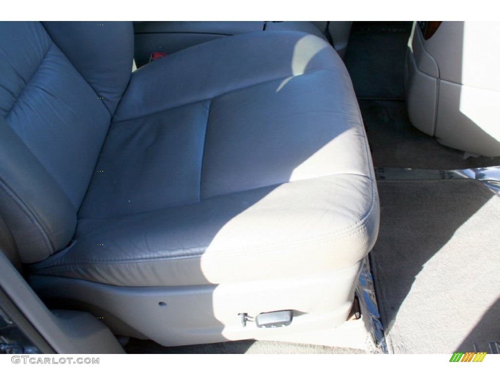 2001 Town & Country Limited AWD - Steel Blue Pearl / Taupe photo #32