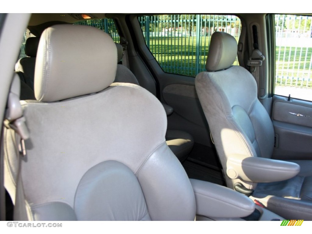 2001 Town & Country Limited AWD - Steel Blue Pearl / Taupe photo #35