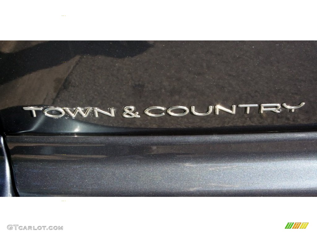 2001 Town & Country Limited AWD - Steel Blue Pearl / Taupe photo #79