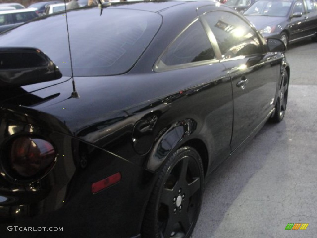 2007 Cobalt SS Supercharged Coupe - Black / Ebony photo #12