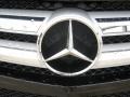 Black - GL 450 4Matic Photo No. 26