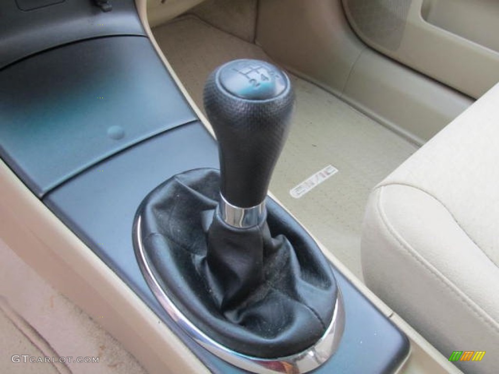 2005 Honda Civic Hybrid Sedan Transmission Photos