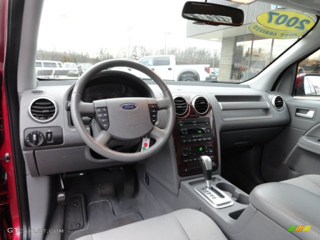 2007 Ford Freestyle SEL Shale Grey Dashboard Photo #57496588