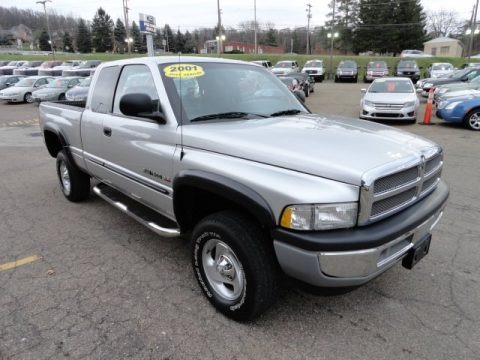 2001 Dodge Ram 1500 Sport Club Cab 4x4 Data, Info and Specs