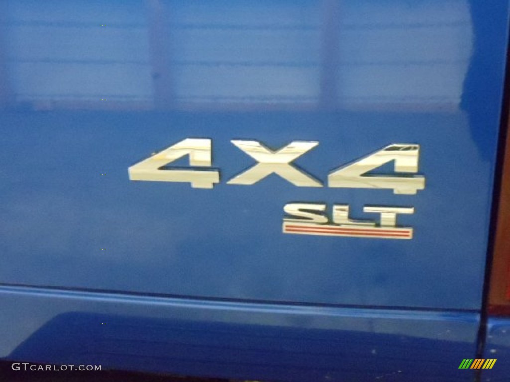 2007 Ram 1500 SLT Quad Cab 4x4 - Electric Blue Pearl / Medium Slate Gray photo #27