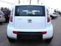 2010 Clear White Kia Soul 1.6  photo #5