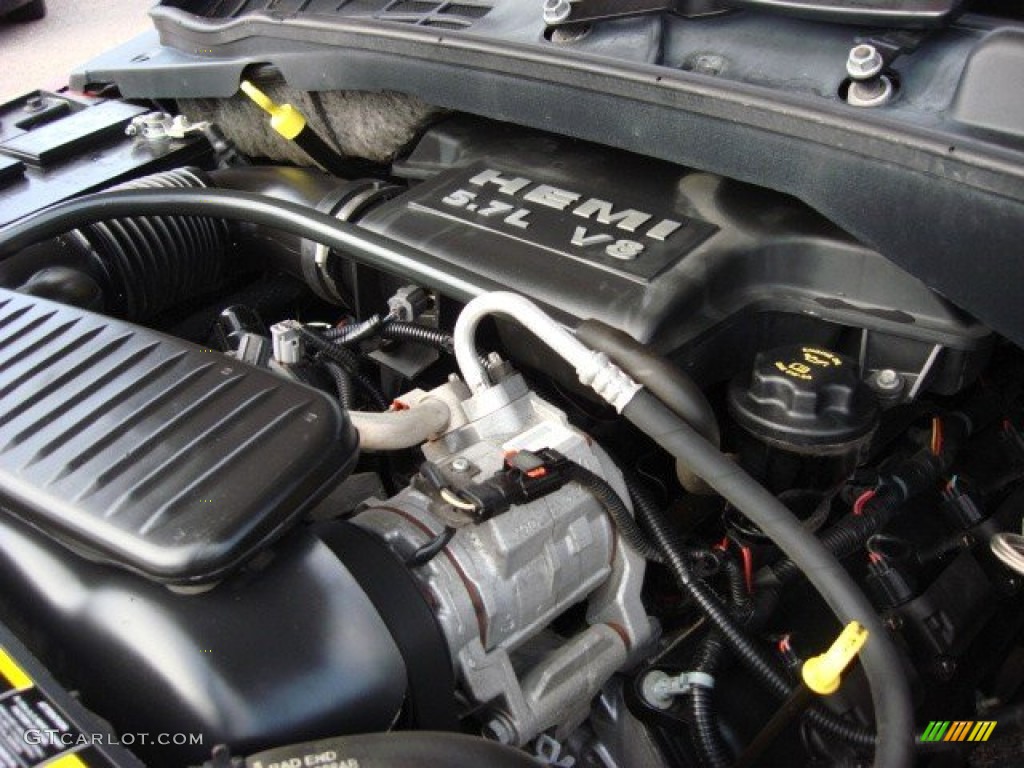 2006 Dodge Durango Limited HEMI 4x4 5.7 Liter HEMI OHV 16V V8 Engine Photo #57498316