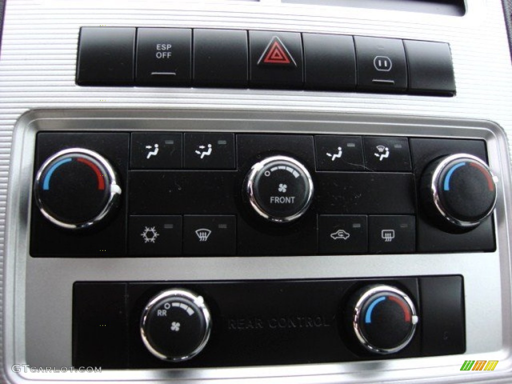 2009 Dodge Journey SXT Controls Photo #57499556
