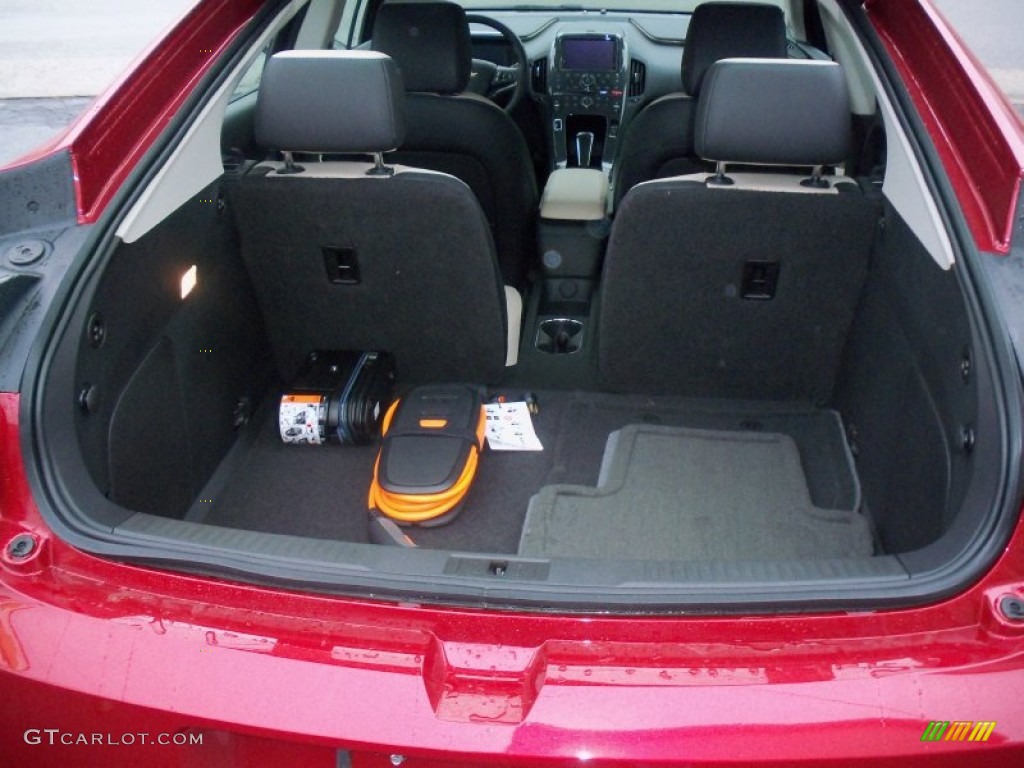 2012 Chevrolet Volt Hatchback Trunk Photo #57500746