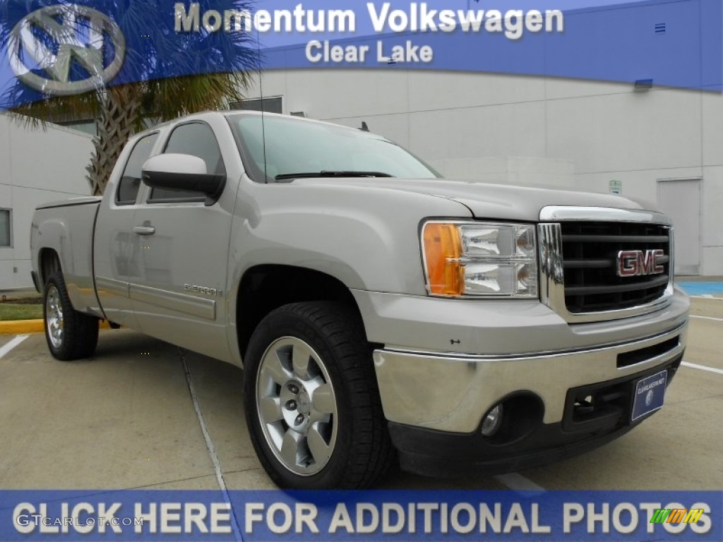 Silver Birch Metallic GMC Sierra 1500