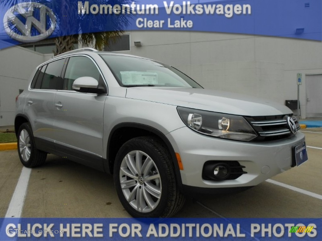 2012 Tiguan SE - Reflex Silver Metallic / Black photo #1