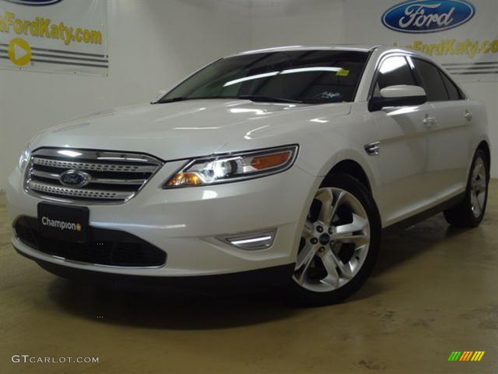 White Platinum Metallic Tri-Coat 2010 Ford Taurus SHO AWD Exterior Photo #57502510