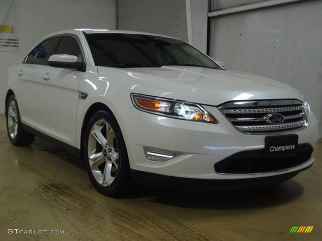 White Platinum Metallic Tri-Coat 2010 Ford Taurus SHO AWD Exterior Photo #57502527