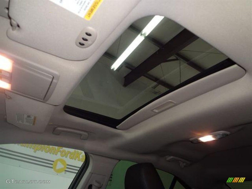 2010 Ford Taurus SHO AWD Sunroof Photo #57502618