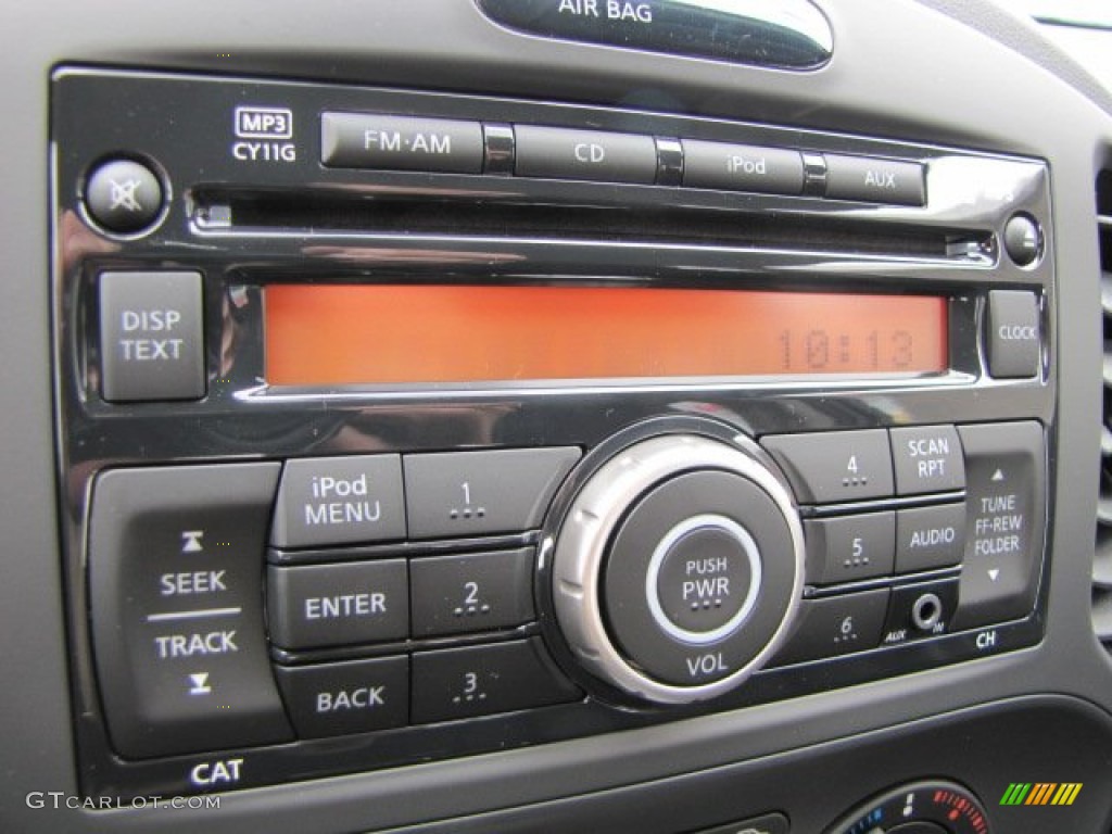 2012 Nissan Juke S Audio System Photo #57502677