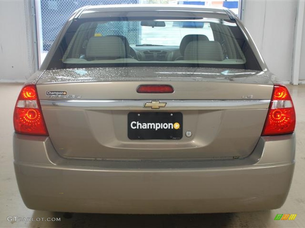 2008 Malibu Classic LS Sedan - Amber Bronze Metallic / Titanium Gray photo #5