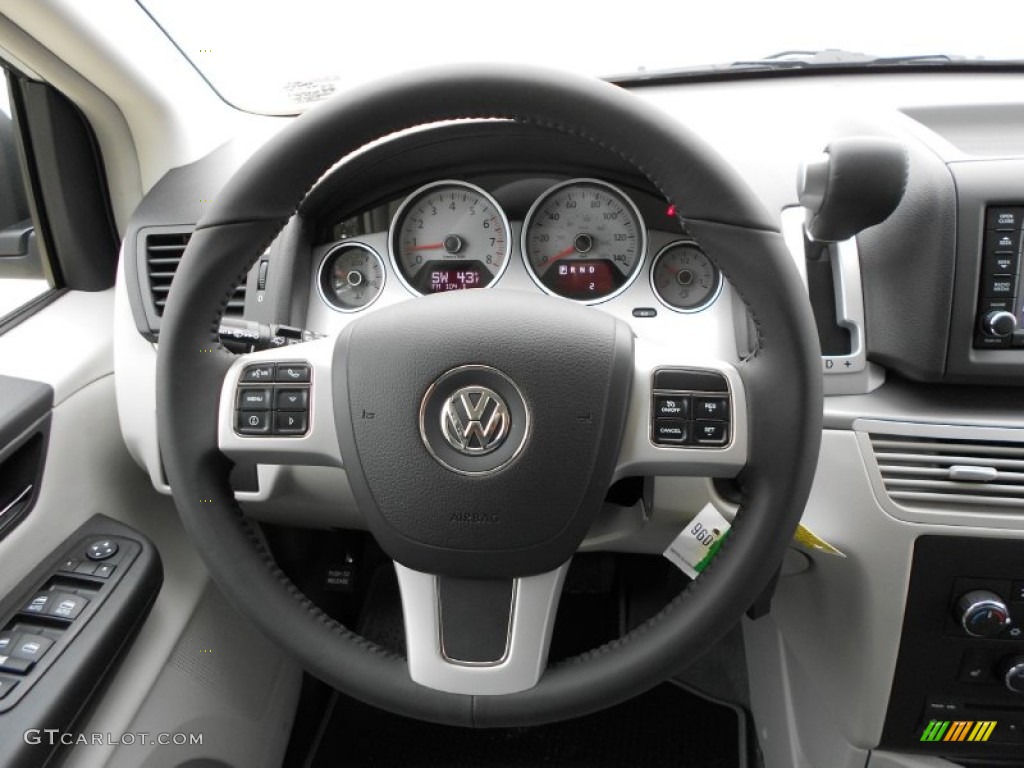 2012 Volkswagen Routan SE Aero Gray Steering Wheel Photo #57503542