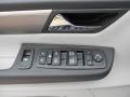 Aero Gray Controls Photo for 2012 Volkswagen Routan #57503590