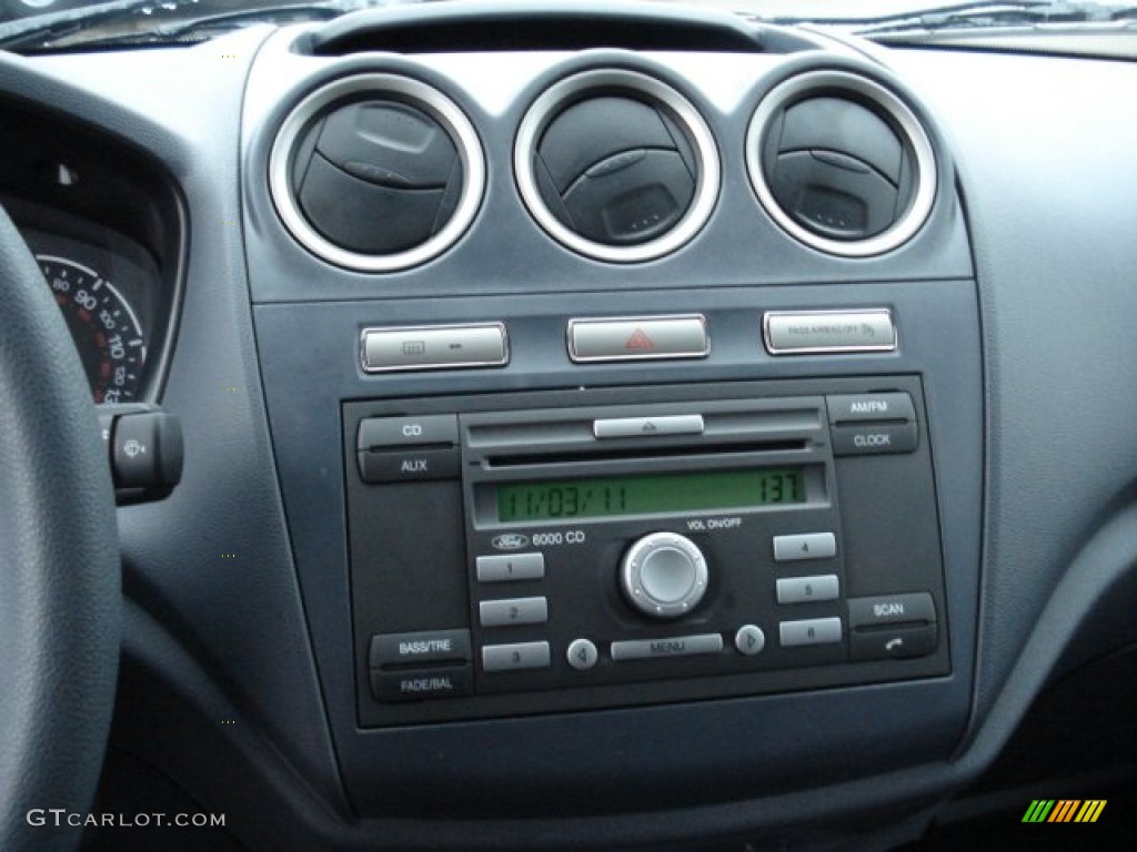 2012 Ford Transit Connect XLT Van Controls Photo #57506530