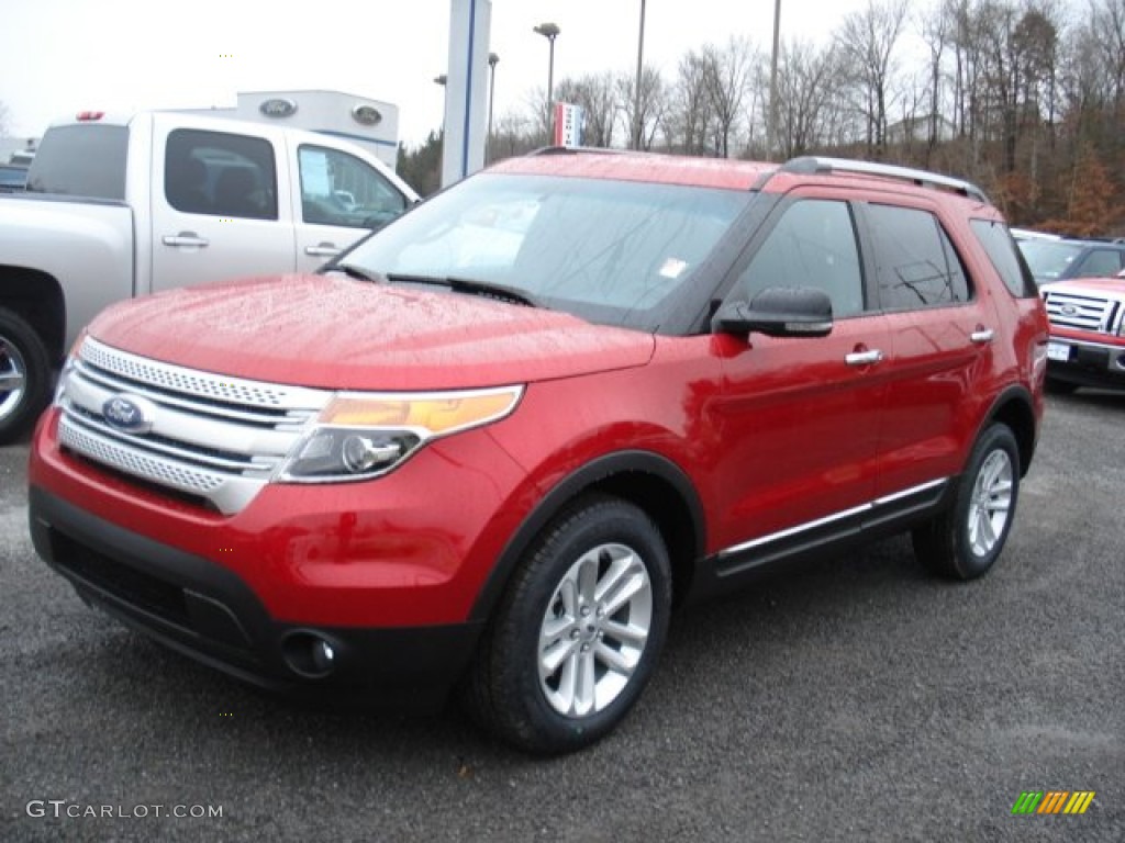2012 Explorer XLT 4WD - Red Candy Metallic / Charcoal Black photo #4