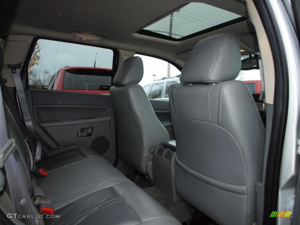 2007 Grand Cherokee Limited 4x4 - Bright Silver Metallic / Medium Slate Gray photo #9