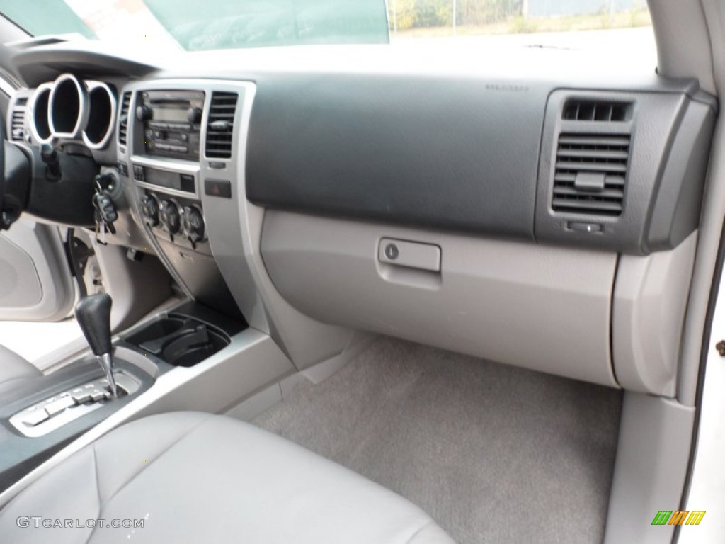 2004 4Runner SR5 - Galactic Gray Mica / Stone photo #23