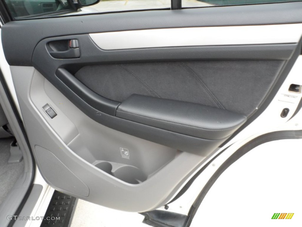 2004 4Runner SR5 - Galactic Gray Mica / Stone photo #25