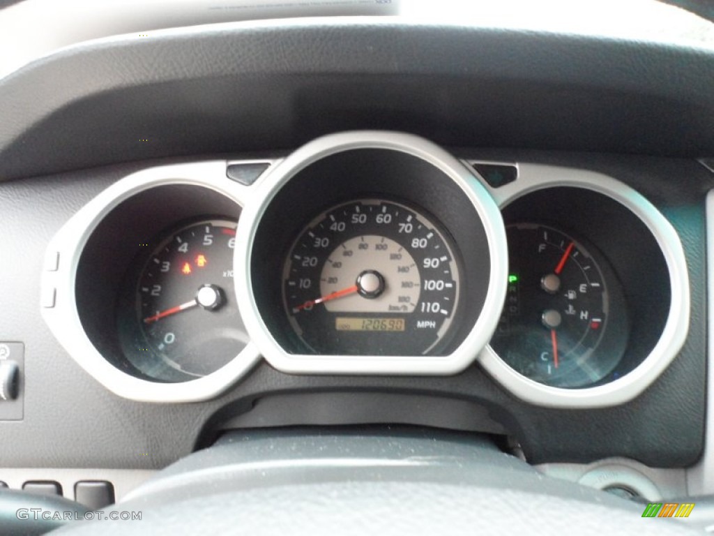 2004 4Runner SR5 - Galactic Gray Mica / Stone photo #43