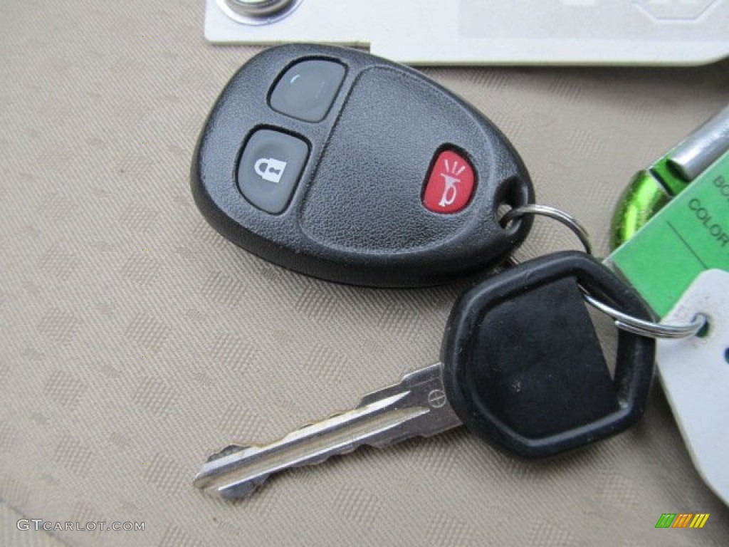 2008 Suzuki XL7 AWD Keys Photo #57513340