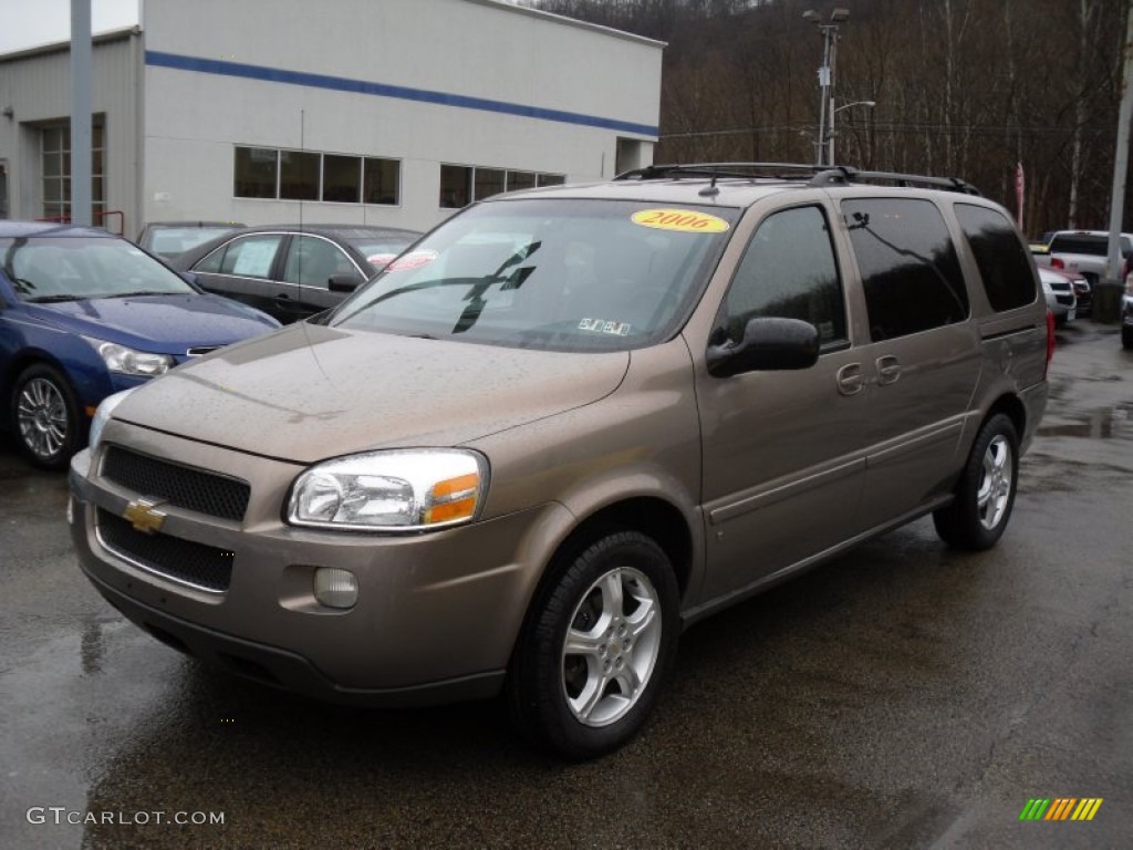2006 Uplander LT - Amber Bronze Metallic / Cashmere photo #3