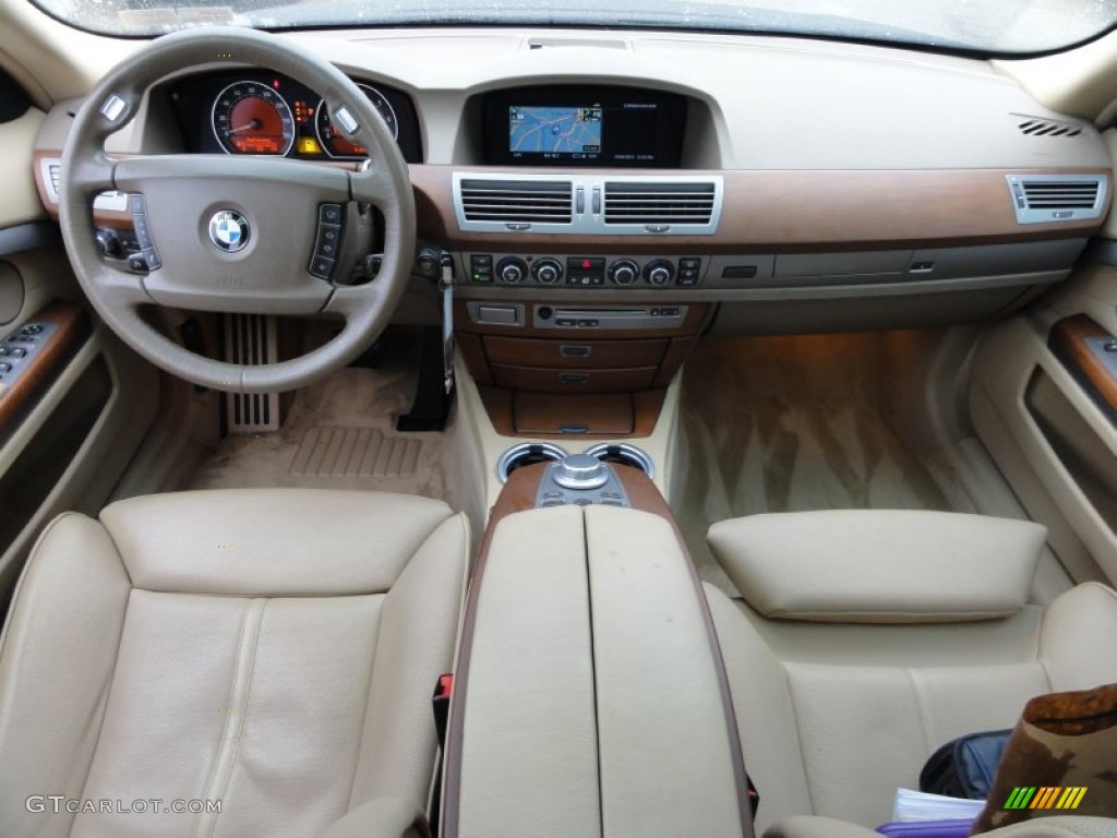2007 BMW 7 Series 750i Sedan Black Dashboard Photo #57519856