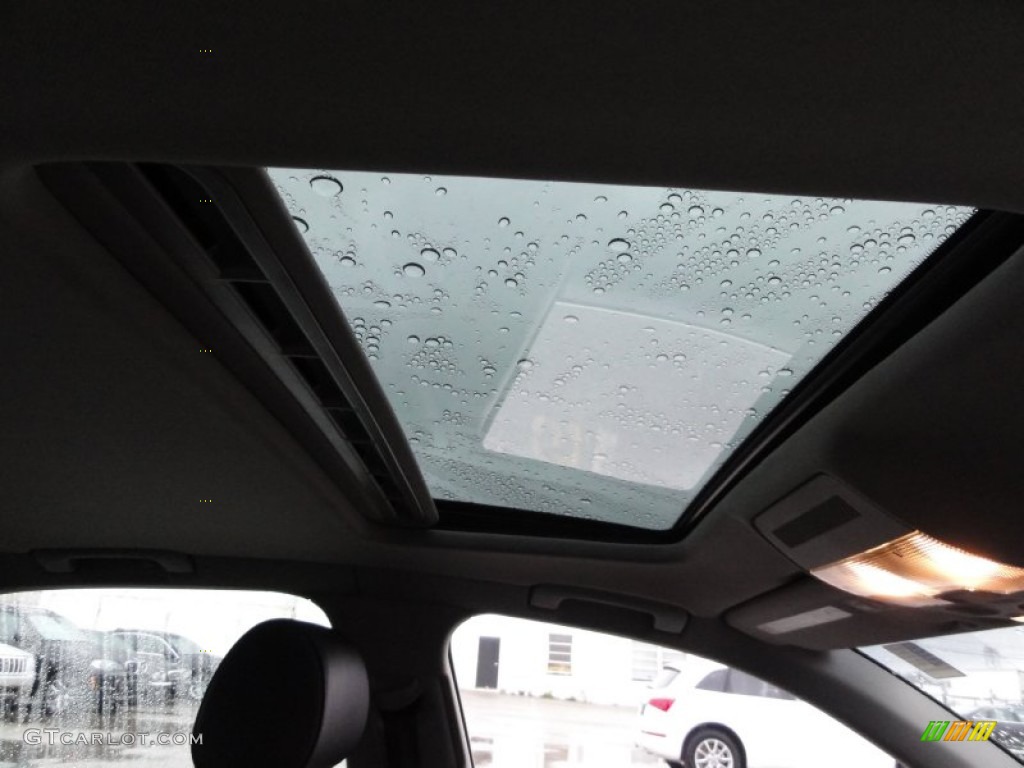 2005 Audi A4 3.0 quattro Sedan Sunroof Photos