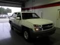 2002 Summit White Chevrolet Avalanche Z66  photo #5