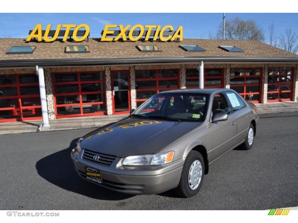 1999 Camry LE - Sable Pearl / Oak photo #1