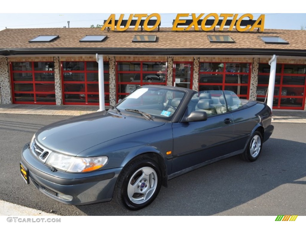 Cosmic Blue Metallic Saab 9-3
