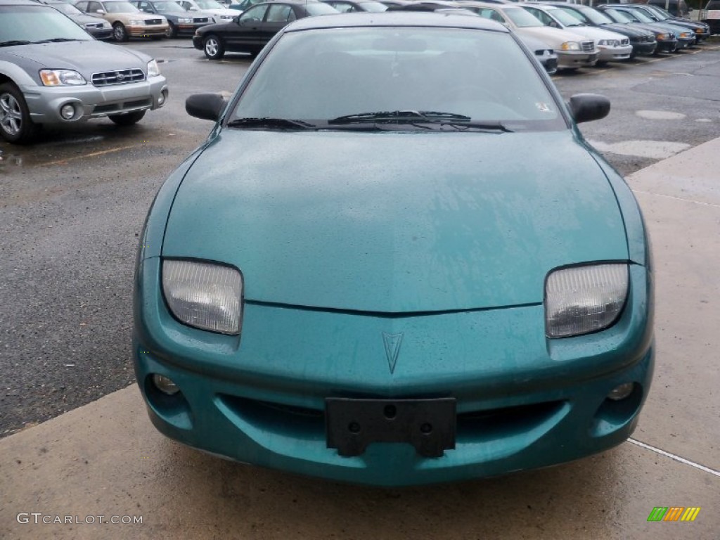 1998 Sunfire GT Coupe - Medium Sea Green Metallic / Graphite photo #1
