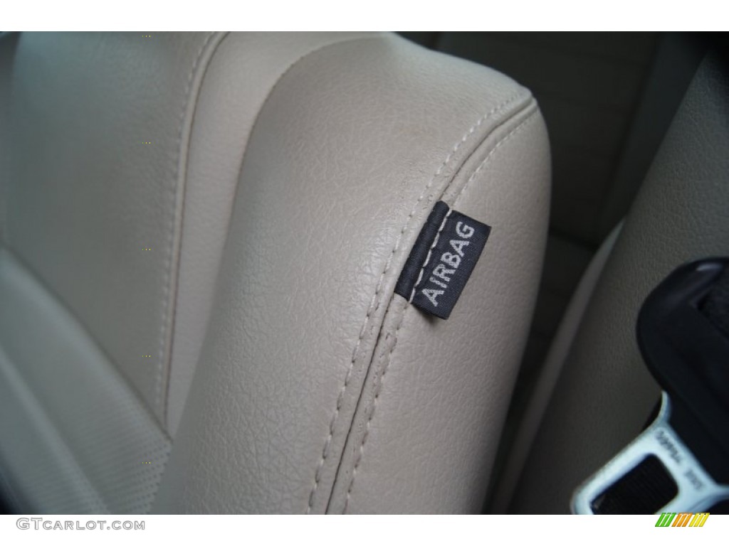 2010 Mustang V6 Premium Convertible - Grabber Blue / Stone photo #33