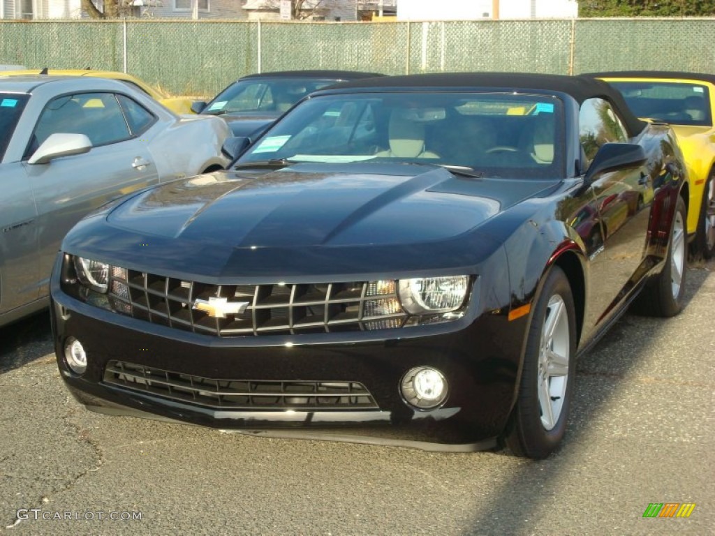 Black Chevrolet Camaro