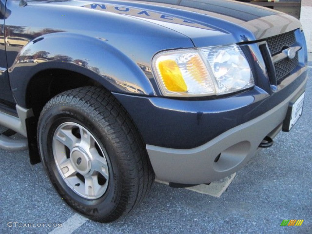 2003 Explorer Sport Trac XLT 4x4 - True Blue Metallic / Medium Flint photo #4