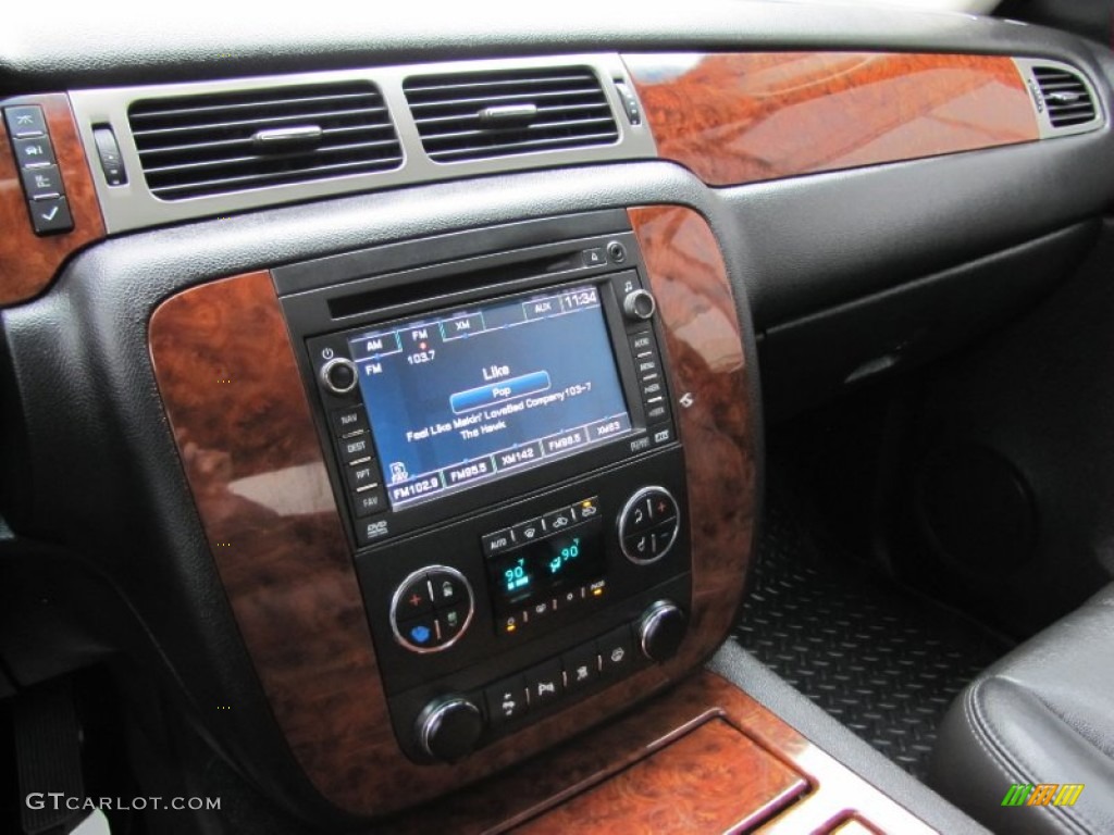 2008 Avalanche LTZ 4x4 - Black / Ebony photo #13