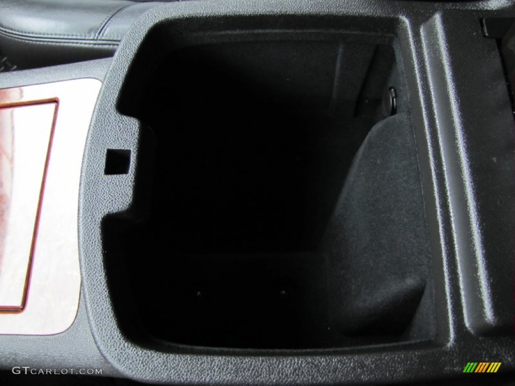 2008 Avalanche LTZ 4x4 - Black / Ebony photo #19