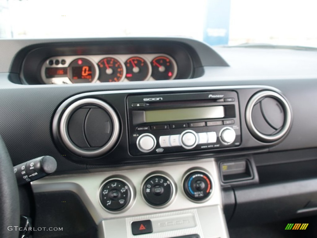2008 Scion xB Standard xB Model Audio System Photo #57542450