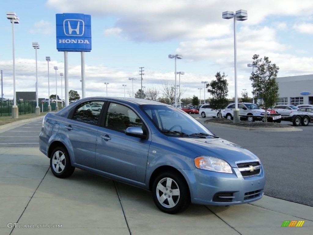 2008 Aveo LS Sedan - Icelandic Blue Metallic / Charcoal photo #4