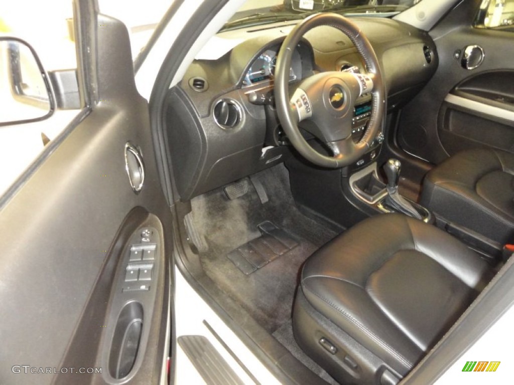 2011 HHR LT - Arctic Ice White / Ebony photo #13